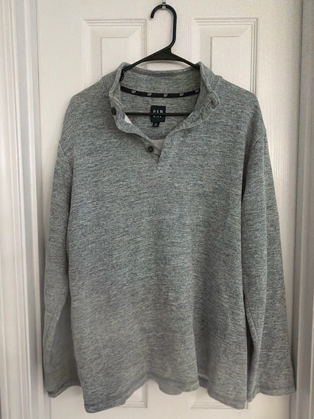 GAP Men's Heather Gray Zip-Neck Pullover Sweater